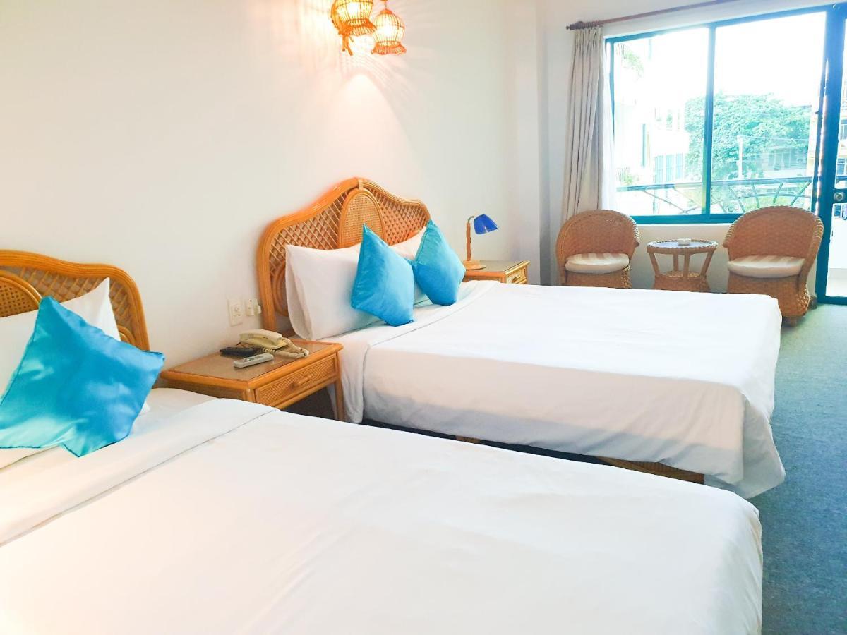 Green Ant Hotel Нячанг Екстер'єр фото